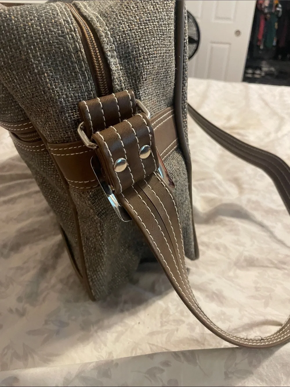 Jordache vintage Grey Tweed Shoulder Bag with Tan Trim